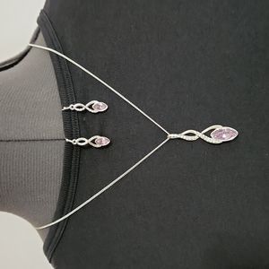 Avon Pretty Pastel Necklace & Earring Gift Set